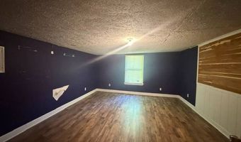 1040 Chestnut Rd, Ashland City, TN 37015