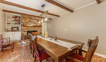 759 Riverhill Dr, Athens, GA 30606