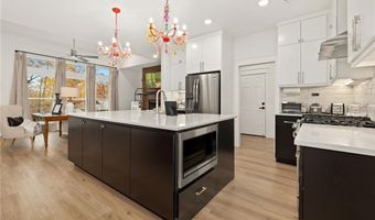 14 Stoneykirk Dr, Bella Vista, AR 72715