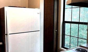 529-16 B KING St, Basye, VA 22810