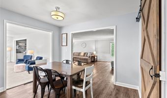 390 Willard Rd, Aurora, OH 44202