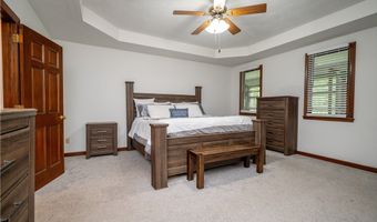 6904 Ruby Ct, Austintown, OH 44515