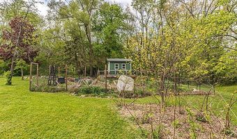 1516 Arborview Blvd, Ann Arbor, MI 48103