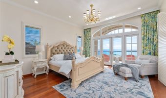 269 Kaialii Pl, Honolulu, HI 96821