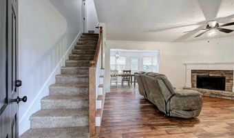 202 Hawkins Farm Cir, Ball Ground, GA 30107