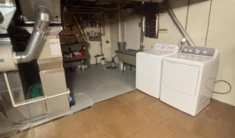 1420 Kirtland Dr, Ann Arbor, MI 48103