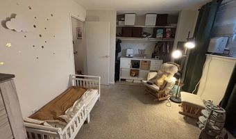 304 Regency Park Dr 304, Agawam, MA 01001