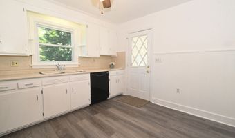 46 Topstone Dr, Danbury, CT 06810