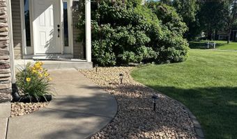 15347 Wintergreen St NW, Andover, MN 55304
