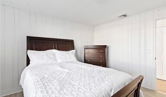 8 Belaire Mnr, Old Saybrook, CT 06475