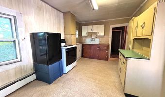 109 County St, Bennington, VT 05201