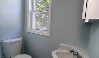 335 Ridgefield Ave, Bridgeport, CT 06610