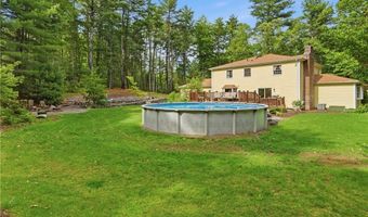 40 White Pine Dr, Glocester, RI 02814
