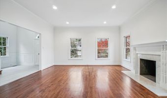 4500 35TH Rd N, Arlington, VA 22207