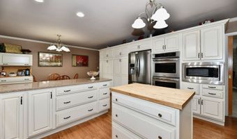 1910 Ivy Dr, Anderson, IN 46011