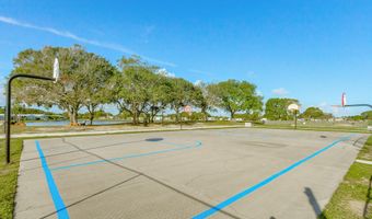 810 Wren Cir, Barefoot Bay, FL 32976