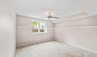 2109 Ironwood Ln, Ames, IA 50014
