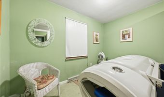 2530 Mill St, Aliquippa, PA 15001