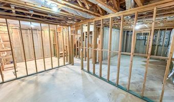 2027 Oakbluff Dr, Austell, GA 30106