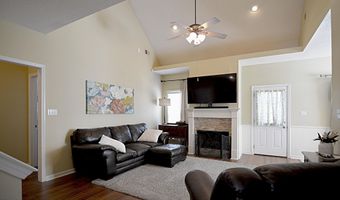1230 E Cross Creek Cv, Hernando, MS 38632