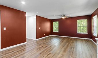 10 Middleton Ln, Atmore, AL 36502
