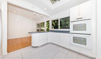 8311 LILLY STONE Dr, Bethesda, MD 20817