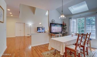 88 Vanderveer Dr, Basking Ridge, NJ 07920