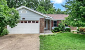 501 Echo Hill Ct, Ballwin, MO 63021