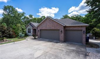 17 Foster Ln, Bella Vista, AR 72715