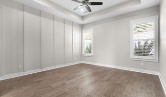 7901 S Shoreline Blvd, Benton, AR 72019
