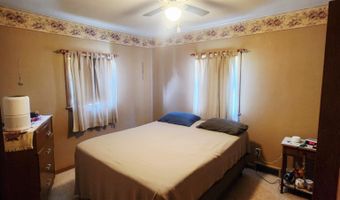 201 E 1st Ave, Arthur, IA 51431