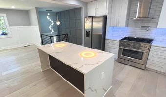 8638 VERNON Ave, Alexandria, VA 22309
