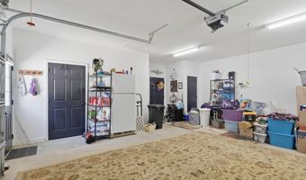 1865 Leroy Autry Rd, Autryville, NC 28318