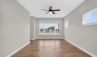 247 Gemstone Dr, Alma, MI 48801
