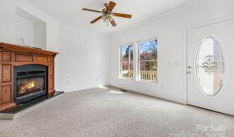 1 Hedgerose Ct B, Asheville, NC 28805