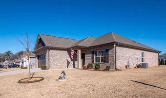 14960 Demarie Ln, Athens, AL 35613