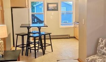 20 Lee Ave 2, Newport, RI 02840