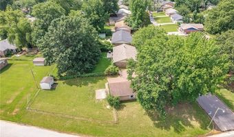 1512 14th Cir, Barling, AR 72923