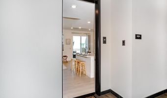 6042 Colt Pl 303, Carlsbad, CA 92009