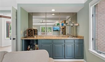 4578 Dogwood Dr, Allison Park, PA 15101