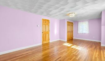 469 Appleton St, Arlington, MA 02476
