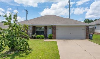 221 Regency Dr, Barling, AR 72923