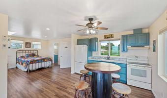 975 OCEAN Dr, Bandon, OR 97411