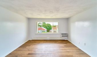 46 Carman St 5, Cranston, RI 02910