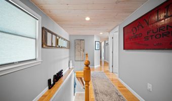 195 E Side Dr, Alton, NH 03809