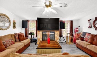 10890 NE 102ND Pl, Archer, FL 32618