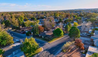 1510 S Country Club Cir, Carlsbad, NM 88220