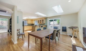 1037 Pinecrest Ter, Ashland, OR 97520