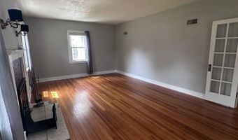 1207 8th St, Aurora, NE 68818