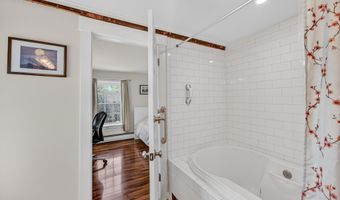 138 Guider Ln, Bethlehem, NH 03574